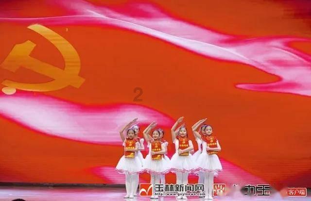 男朋友没有求婚就直接要领结婚证了，这样对吗？